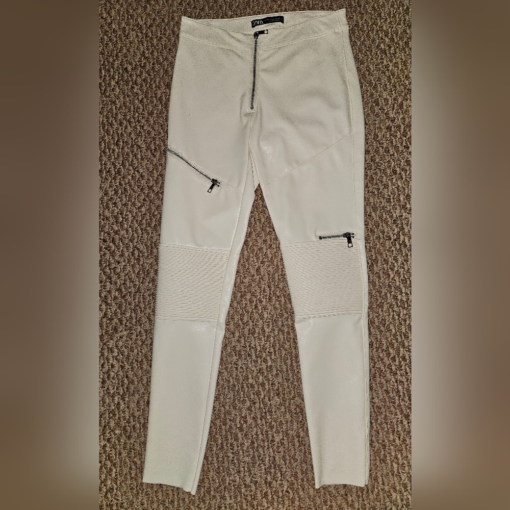 Zara White Faux Leather Moto-Style Slim Pants with Zipper Details NWOT